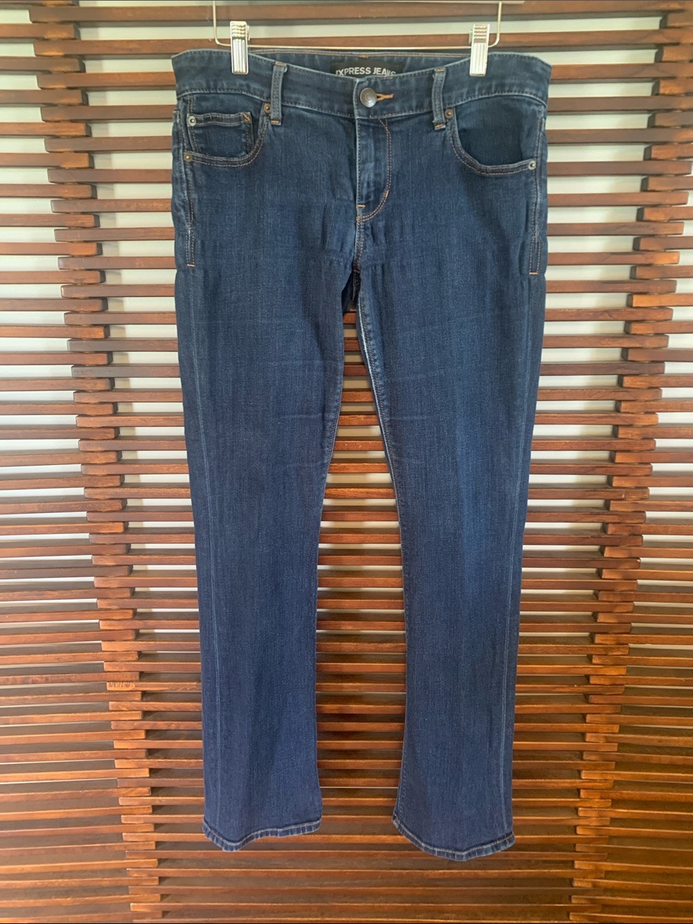 🎉NEW LISTING!🎉Express Women's Boot Leg Jeans
